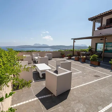 Ladunia * ポルト・ロトンド