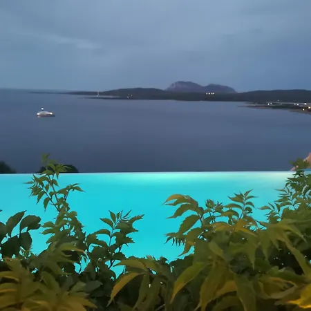 Ladunia * ポルト・ロトンド